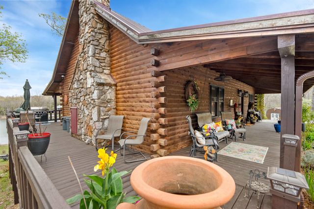 2308 Senate Loop, Horseshoe Bend, AR 72512