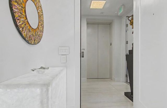 3 Water Club Way 1201, North Palm Beach, FL 33408