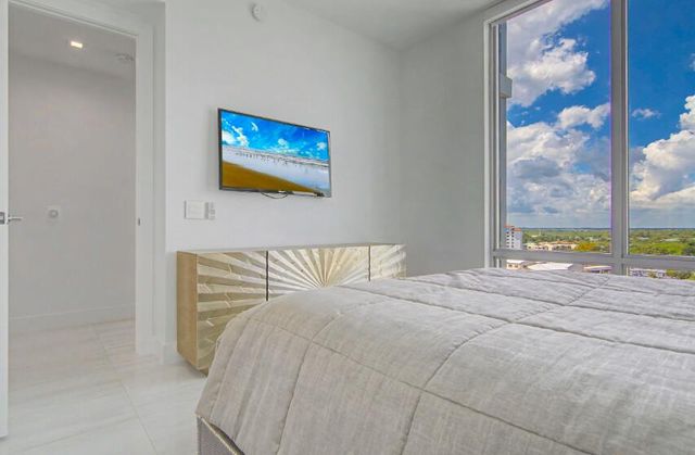 3 Water Club Way 1201, North Palm Beach, FL 33408