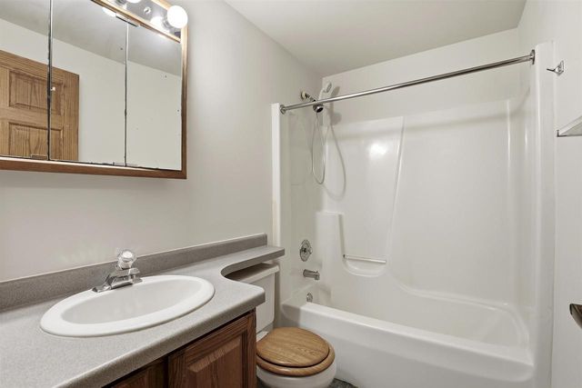 N5367 15TH DRIVE, Wild Rose, WI 54984
