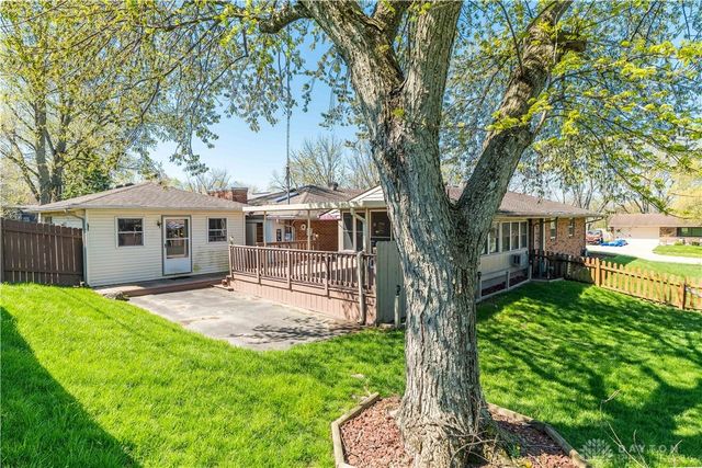 758 Cransberry Drive, Dayton, OH 45449