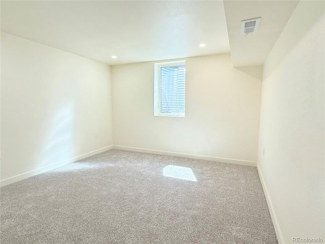 3280 Leyden St, Denver, CO 80207