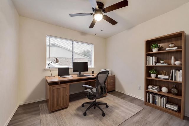 510 Damon Drive, Grand Prairie, TX 75052