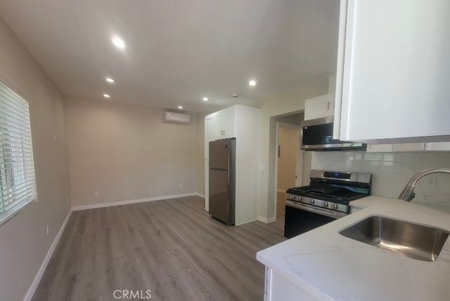 7735 Rhea Avenue, Reseda, CA 91335