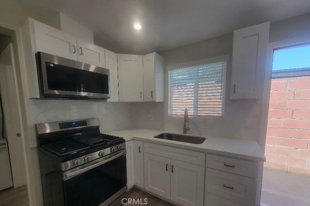 7735 Rhea Avenue, Reseda, CA 91335