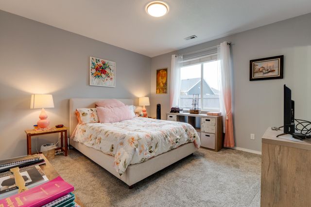 12506 W Meadow Ct, Airway Heights, WA 99001