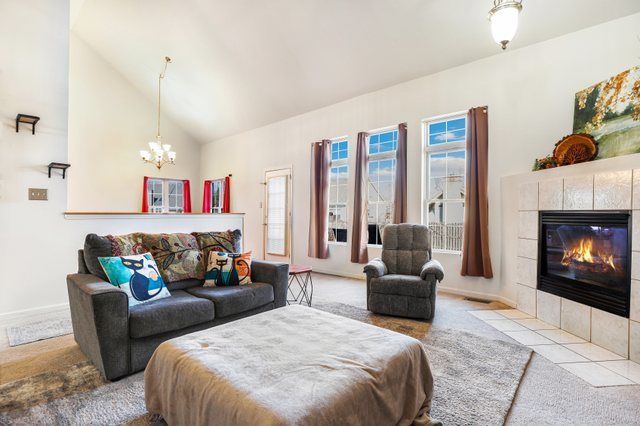 1306 Galway Road, Joliet, IL 60431