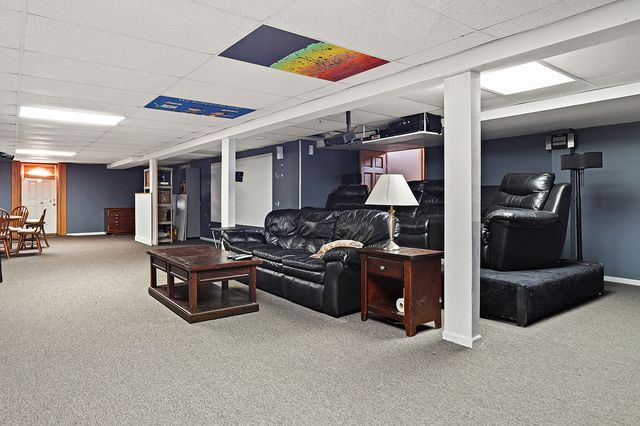 1306 Galway Road, Joliet, IL 60431