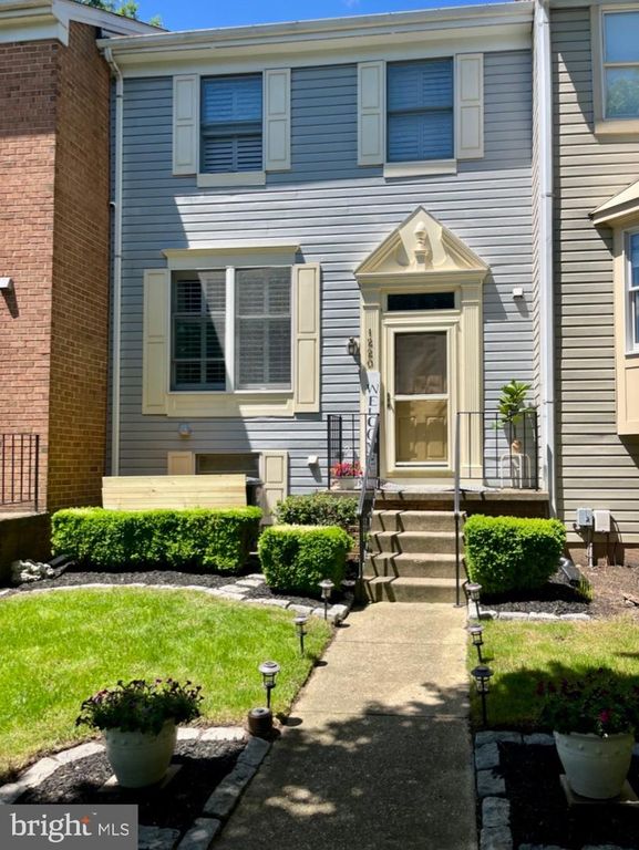 1220 SWANHILL CT, Curtis Bay, MD 21226