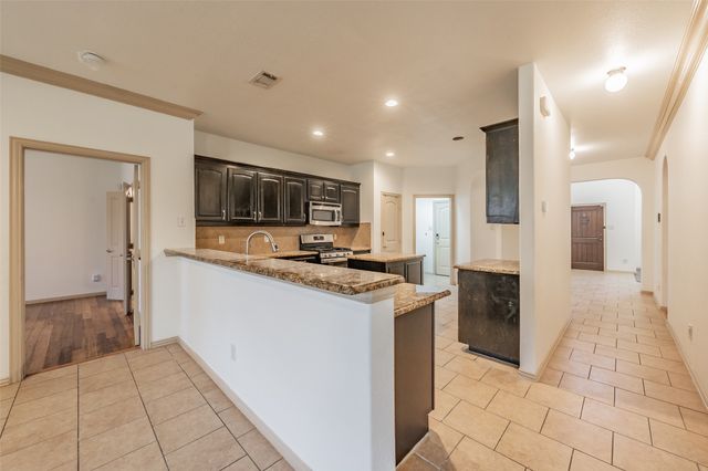3316 Lone Tree Lane, Fort Worth, TX 76244