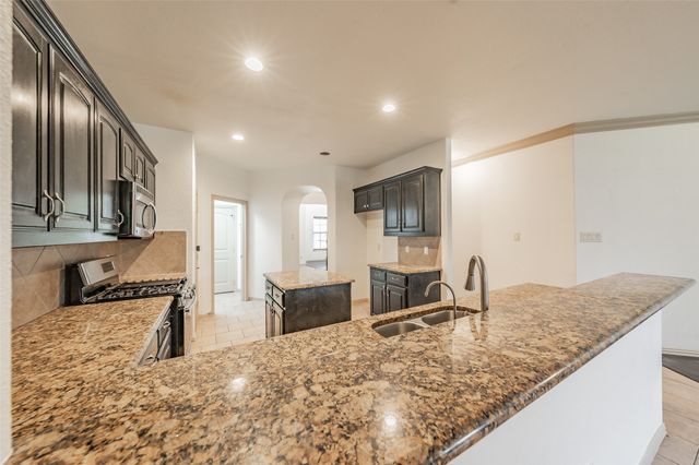 3316 Lone Tree Lane, Fort Worth, TX 76244