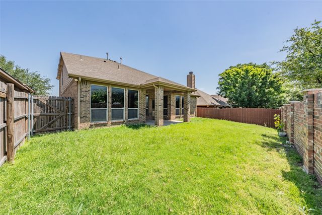 3316 Lone Tree Lane, Fort Worth, TX 76244