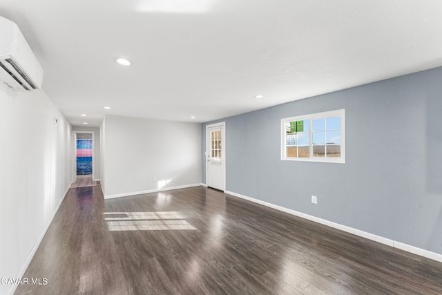 329 E Trotter Avenue, Mojave, CA 93501