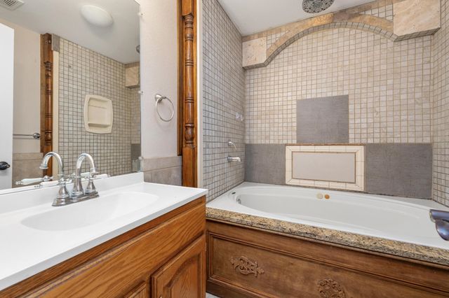 1509 S Kansas Ave, Wichita, KS 67211