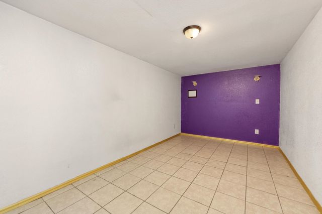 1509 S Kansas Ave, Wichita, KS 67211