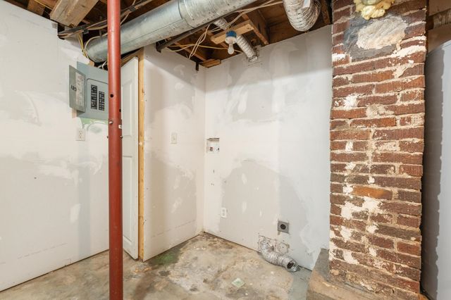 1509 S Kansas Ave, Wichita, KS 67211