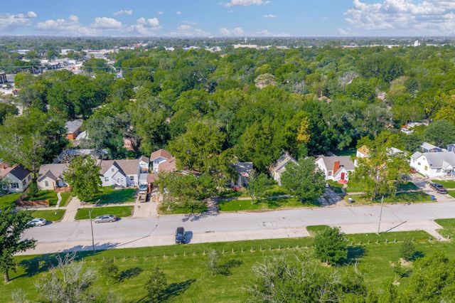 1509 S Kansas Ave, Wichita, KS 67211