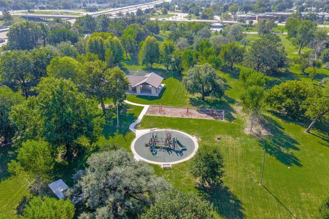 1509 S Kansas Ave, Wichita, KS 67211