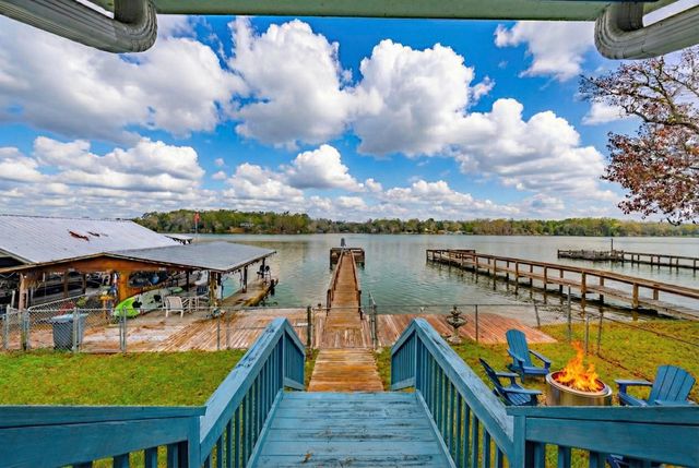 1097 Drake Acres Road, Quincy, FL 32351