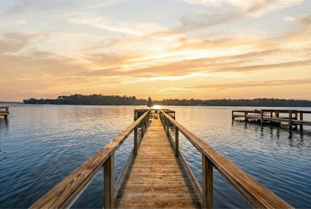 1097 Drake Acres Road, Quincy, FL 32351