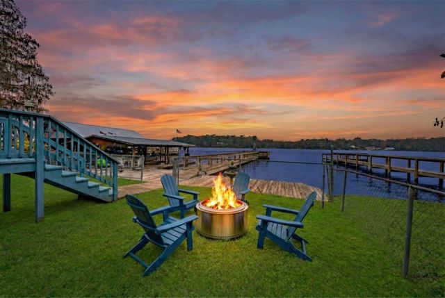 1097 Drake Acres Road, Quincy, FL 32351