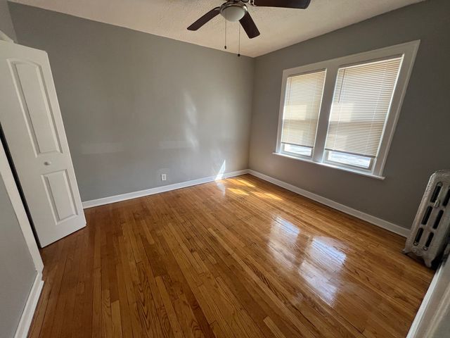 8559 S Bennett Avenue 1, Chicago, IL 60617