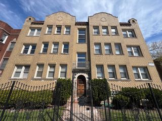 8559 S Bennett Avenue 1, Chicago, IL 60617