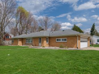 141 S Drake Road, Kalamazoo City, MI 49009