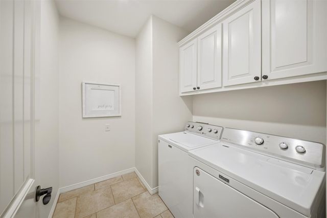 1700 Lakeshore Court, College Station, TX 77845