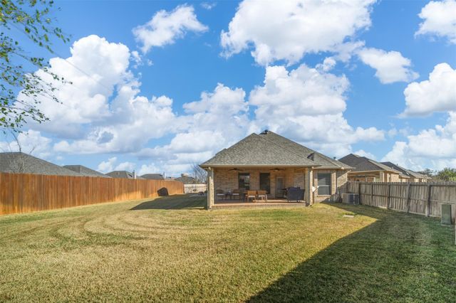 1700 Lakeshore Court, College Station, TX 77845