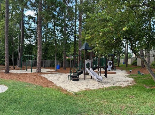 2622 Middle Branch Bend, Fayetteville, NC 28304