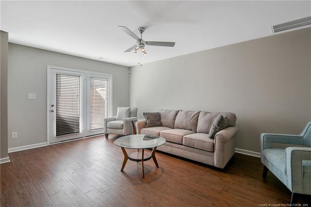 2622 Middle Branch Bend, Fayetteville, NC 28304