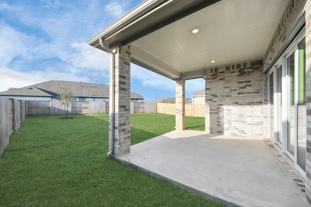 9519 Chateau Hill, Manvel, TX 77578