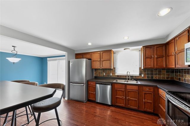 4199 White Hawk Court, Beavercreek, OH 45430