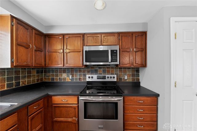 4199 White Hawk Court, Beavercreek, OH 45430