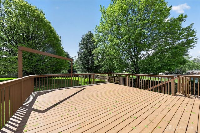 4199 White Hawk Court, Beavercreek, OH 45430