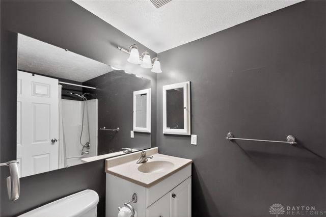 4199 White Hawk Court, Beavercreek, OH 45430