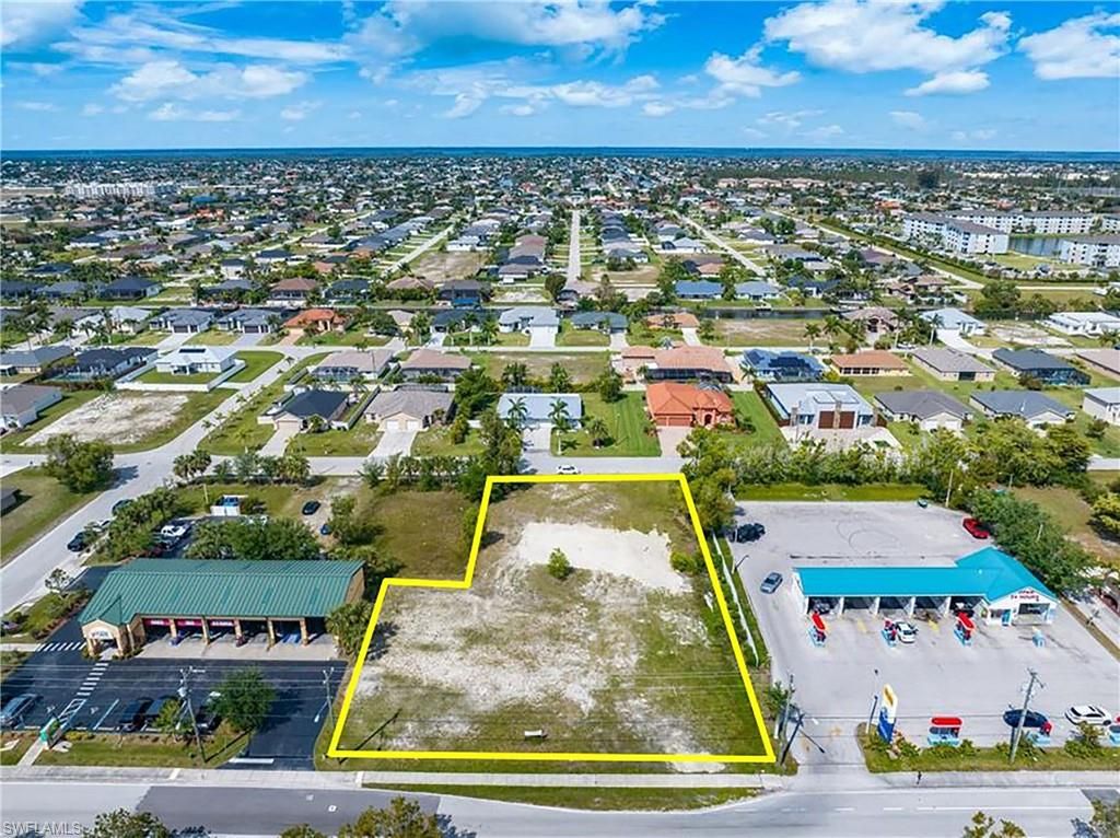 3834 Chiquita BLVD S, CAPE CORAL, FL 33914 — photo 2