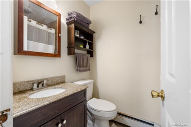 129 Bishop Lane, Holbrook, NY 11741