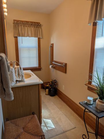 228 Taylor Street, Fredericktown, OH 43019