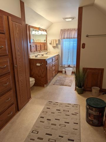 228 Taylor Street, Fredericktown, OH 43019