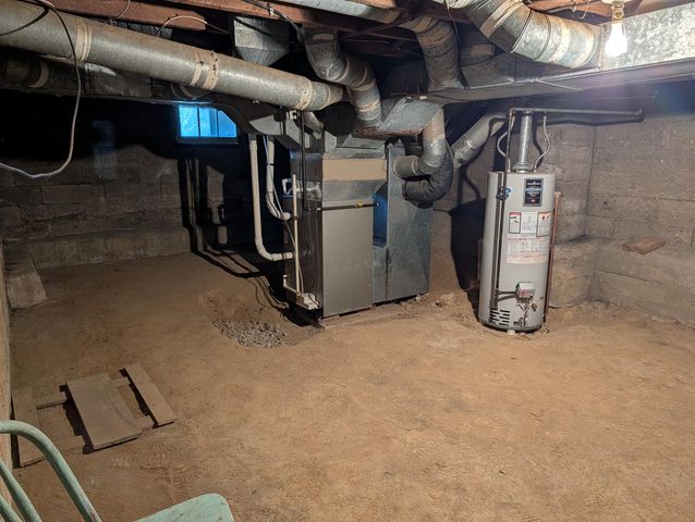 228 Taylor Street, Fredericktown, OH 43019