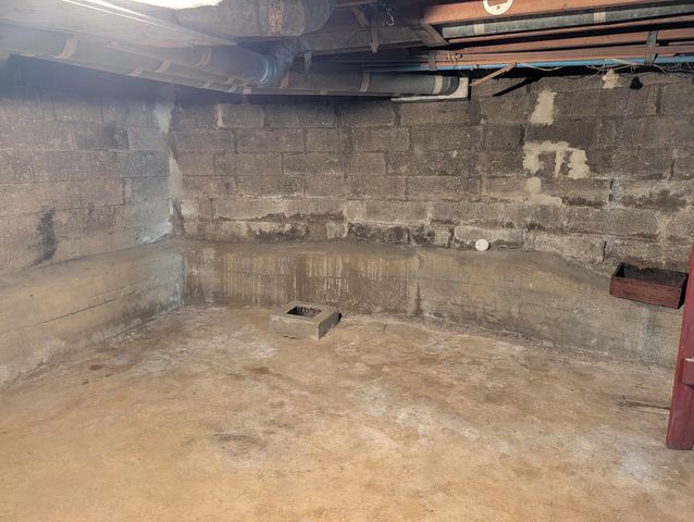 228 Taylor Street, Fredericktown, OH 43019