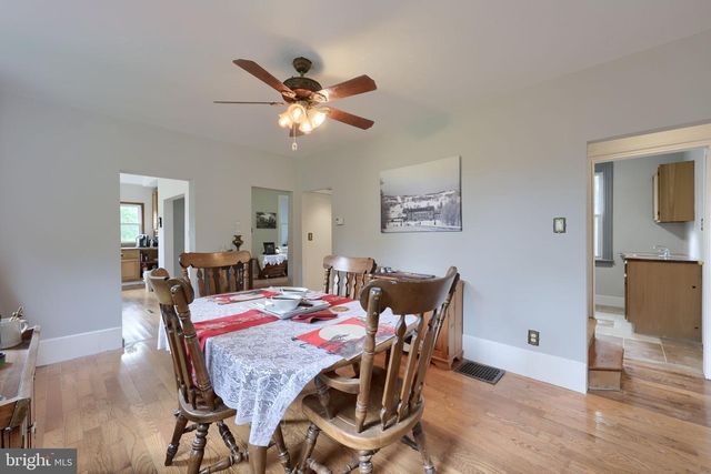 240 CIRCLE DR, Red Lion, PA 17356