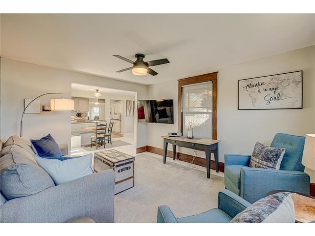512 Locust Street, Hudson, WI 54016
