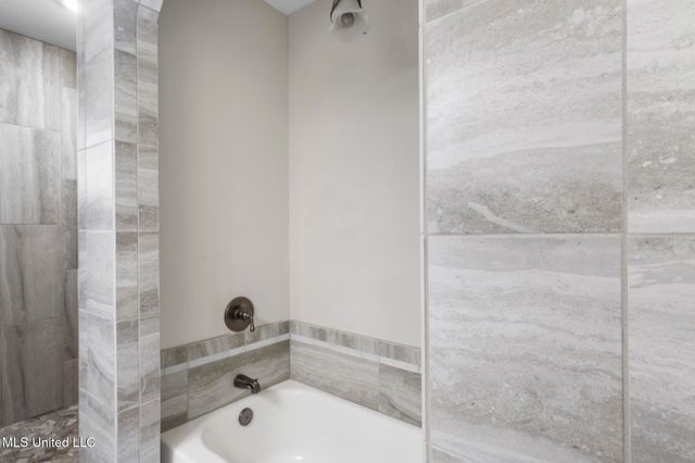 427 Christi Lane, Biloxi, MS 39531