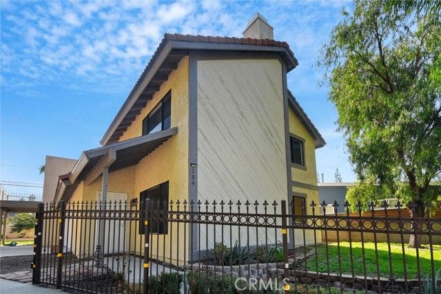 154 N Roberto Avenue, West Covina, CA 91790