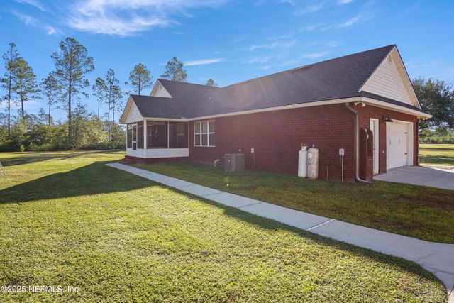 11485 PEACOCK CREEK Road, Glen St. Mary, FL 32040