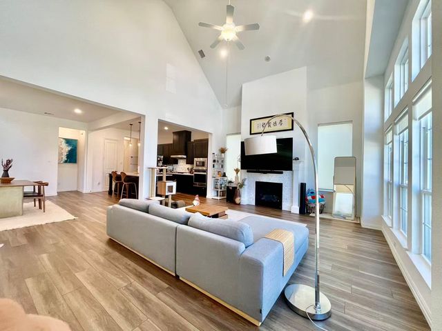 8213 Bethpage Drive, Mckinney, TX 75070