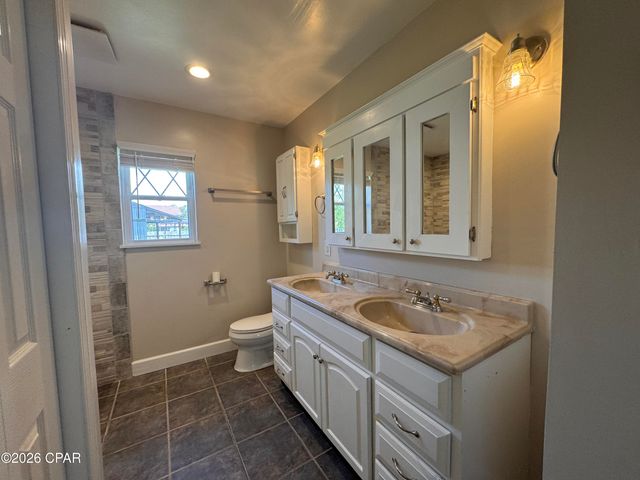 607 Plantation Court, Panama City, FL 32404